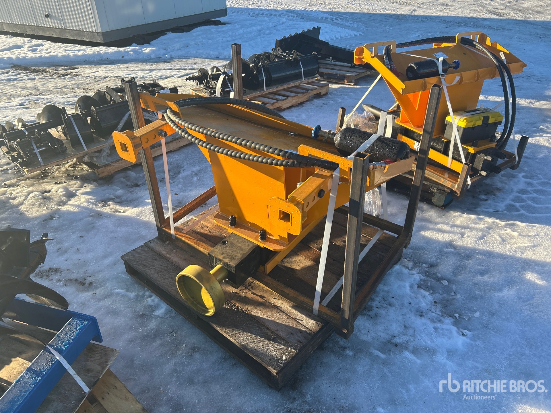 General Appearance with Foto, angolo anteriore sinistro