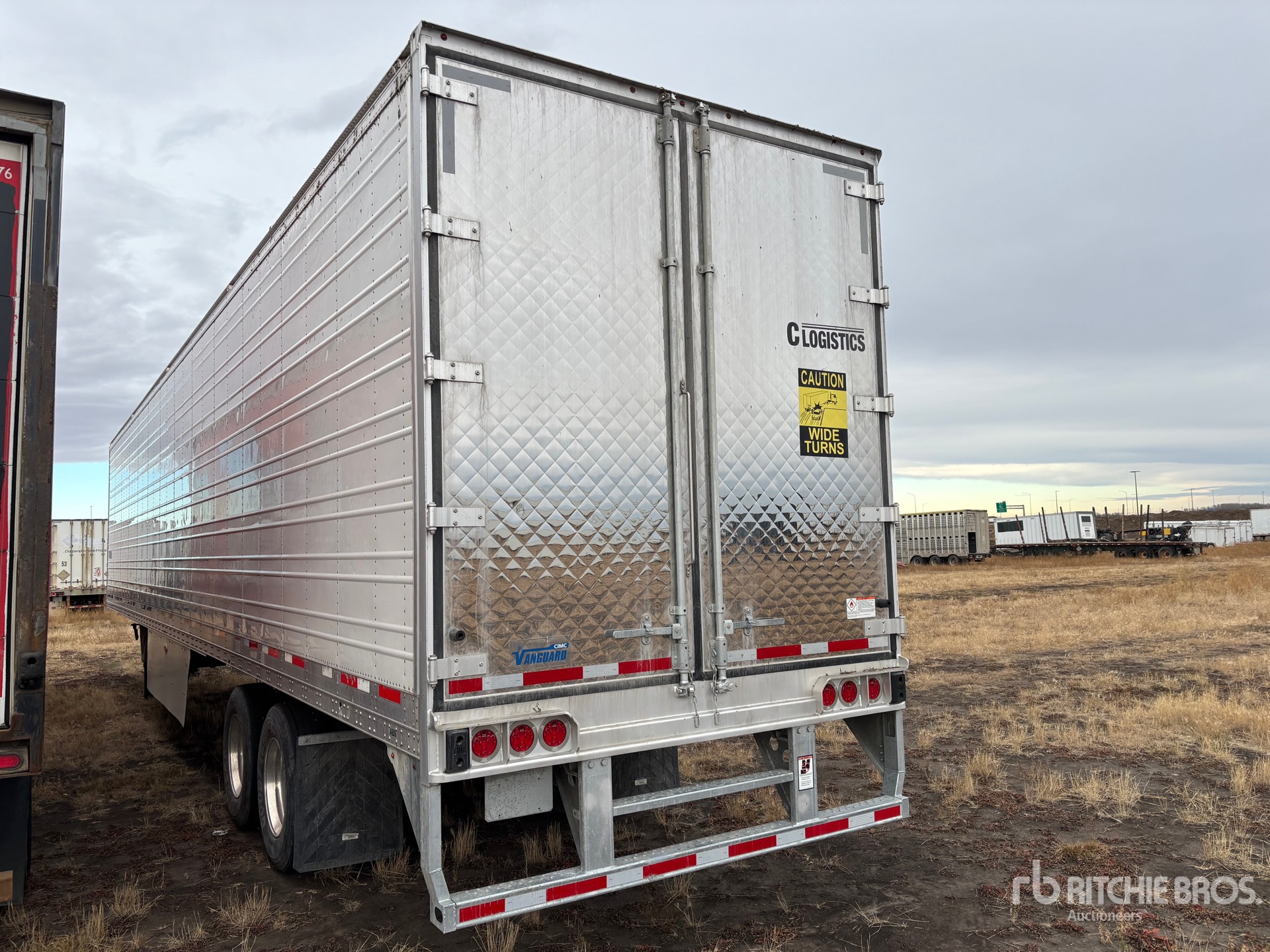 General Appearance with Imagen: esquina trasera izquierda