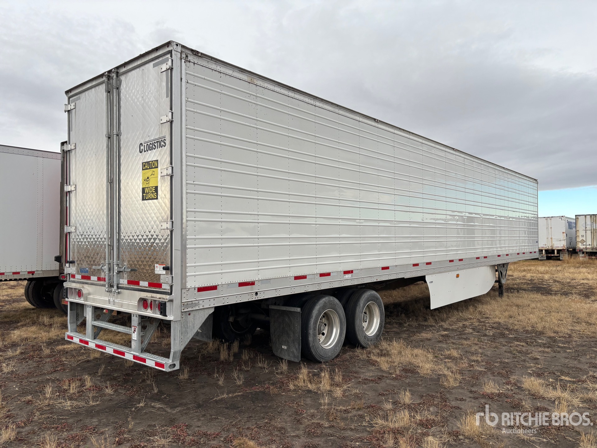 General Appearance with Imagen: esquina trasera derecha