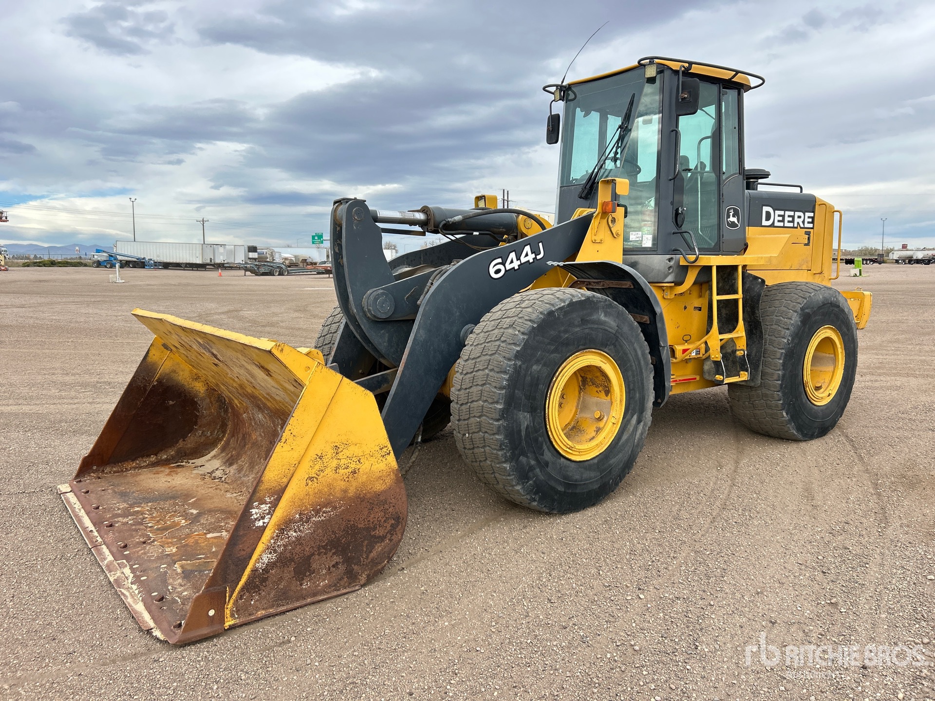 General Appearance with Imagen: esquina delantera izquierda