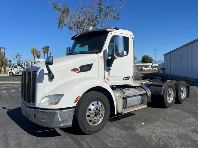 2016 Peterbilt 579 6x4 T/A Day Cab Truck Tractor