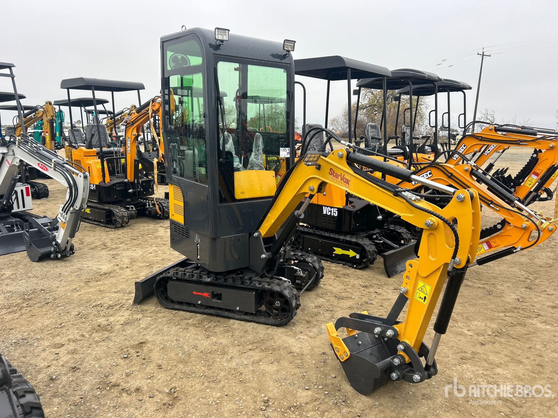 General Appearance with Picture, Right Front Corner