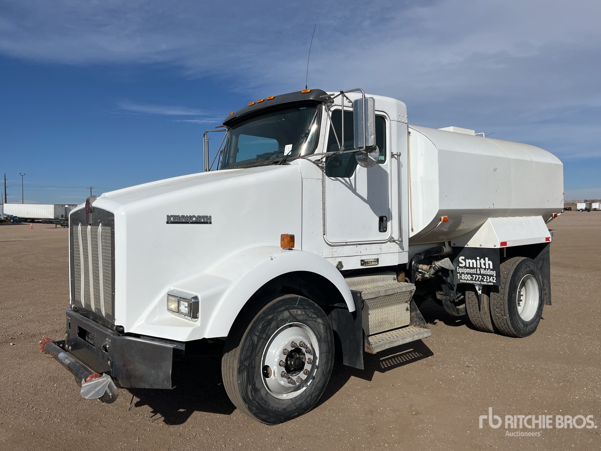 General Appearance with Featured Photo