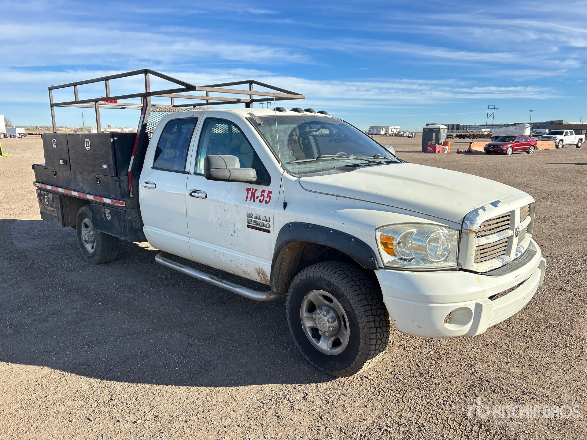 General Appearance with Picture, Right Front Corner