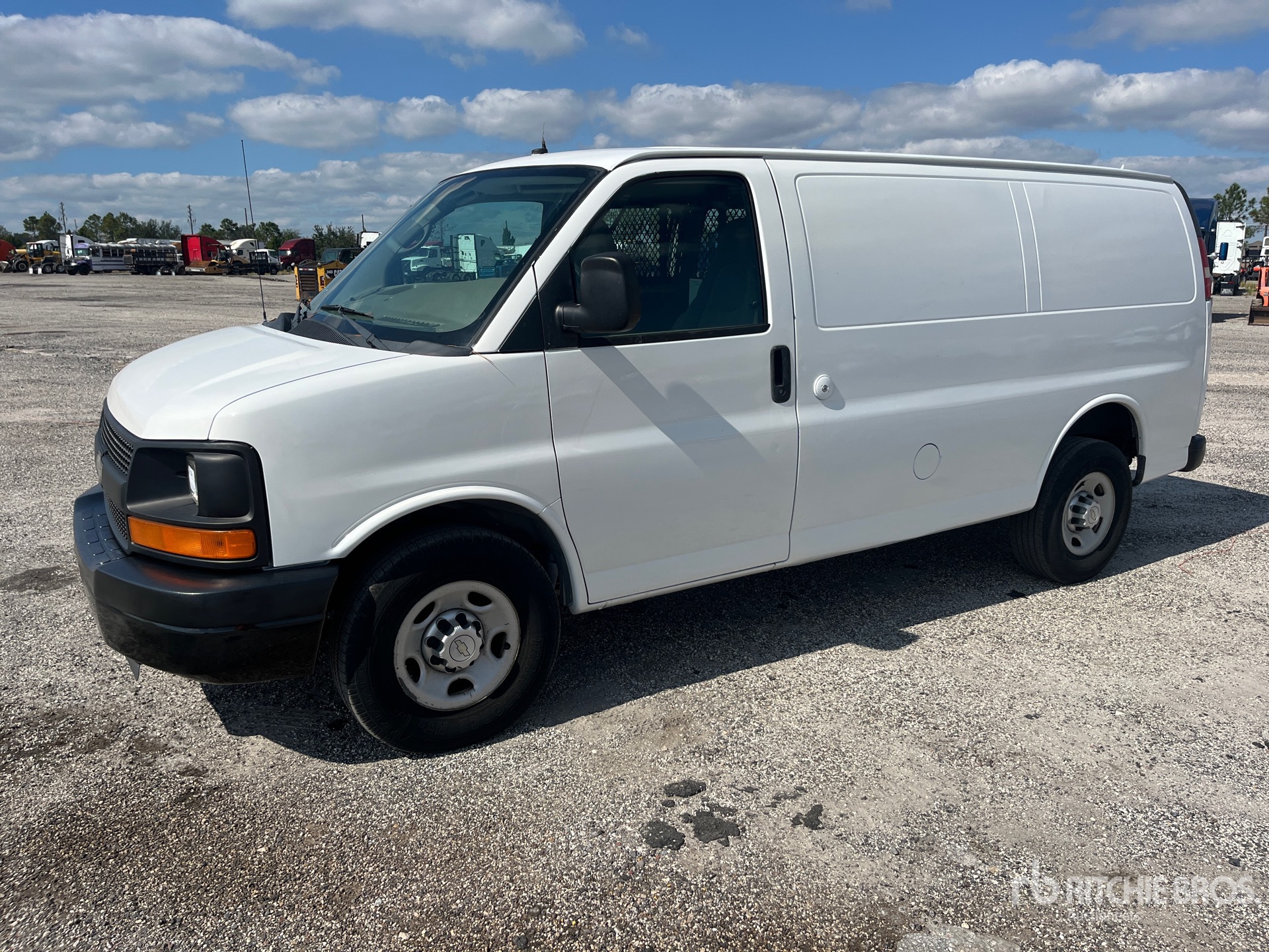 General Appearance with Image, coin avant gauche