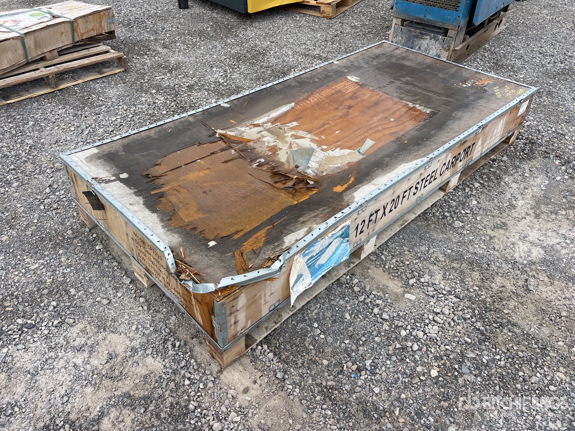 General Appearance with Picture, Right Front Corner