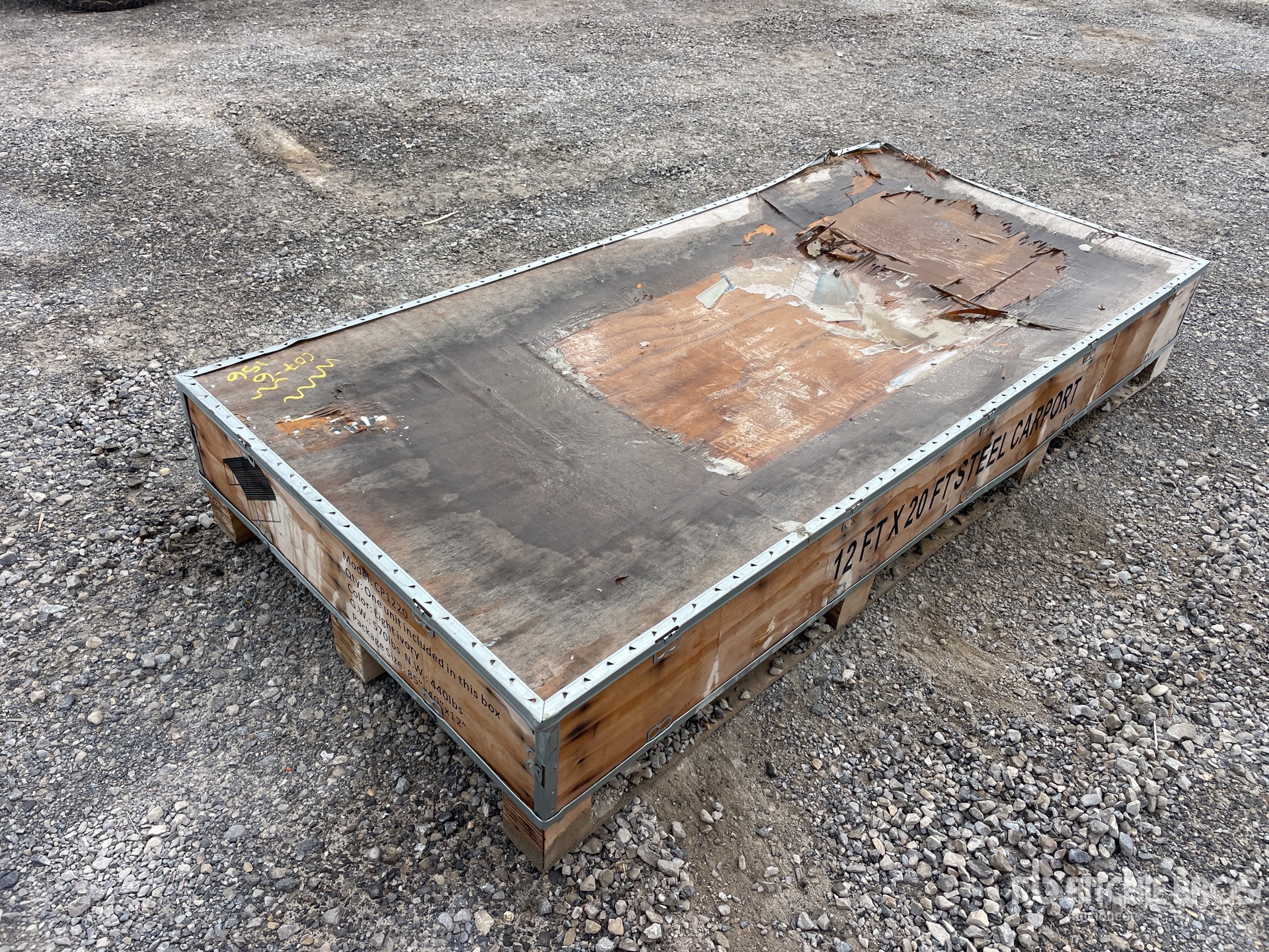 General Appearance with Picture, Left Rear Corner