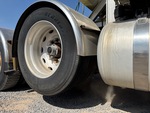 4 Underbody - Truck with 