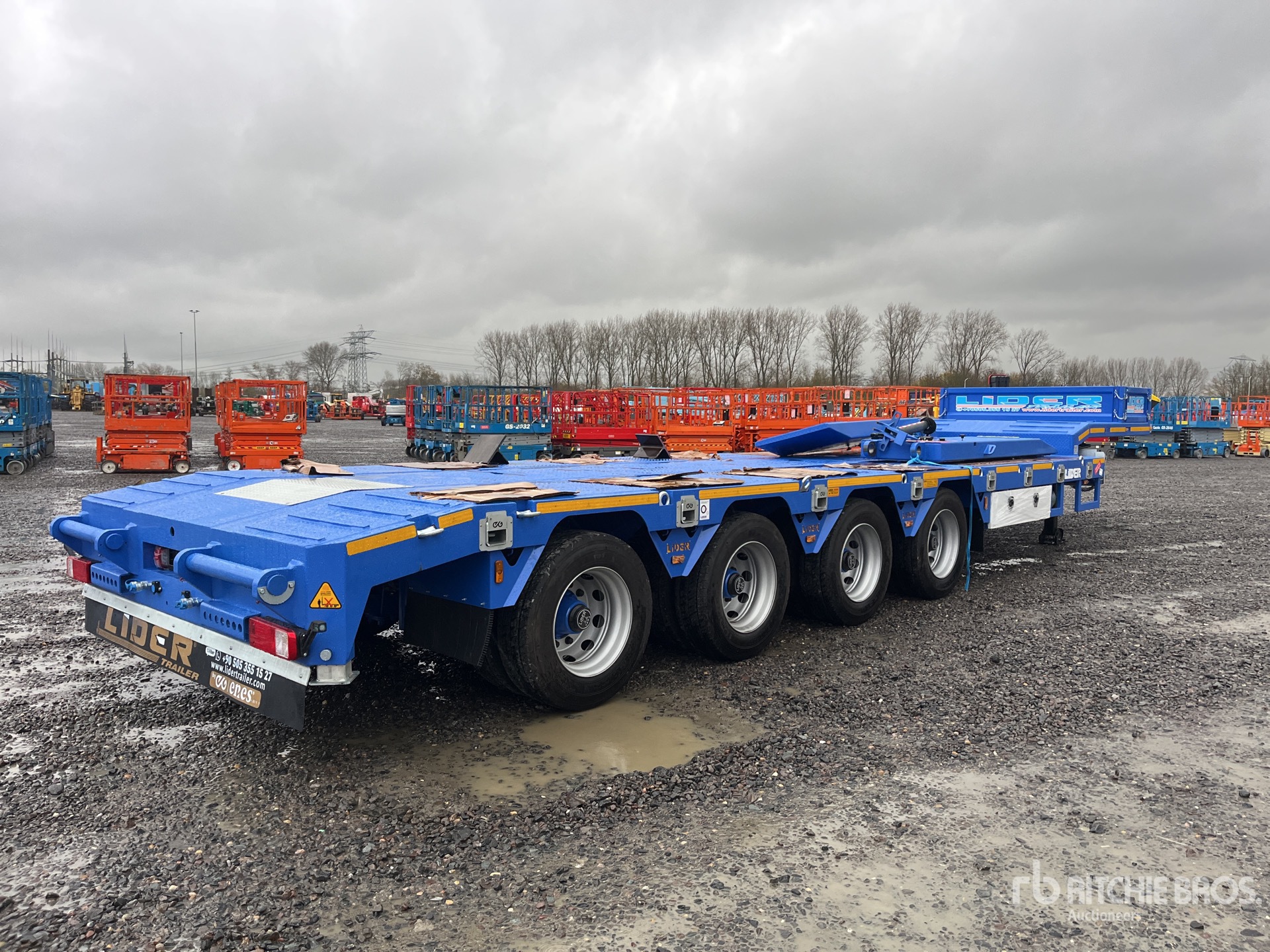 General Appearance with Imagen: esquina trasera derecha