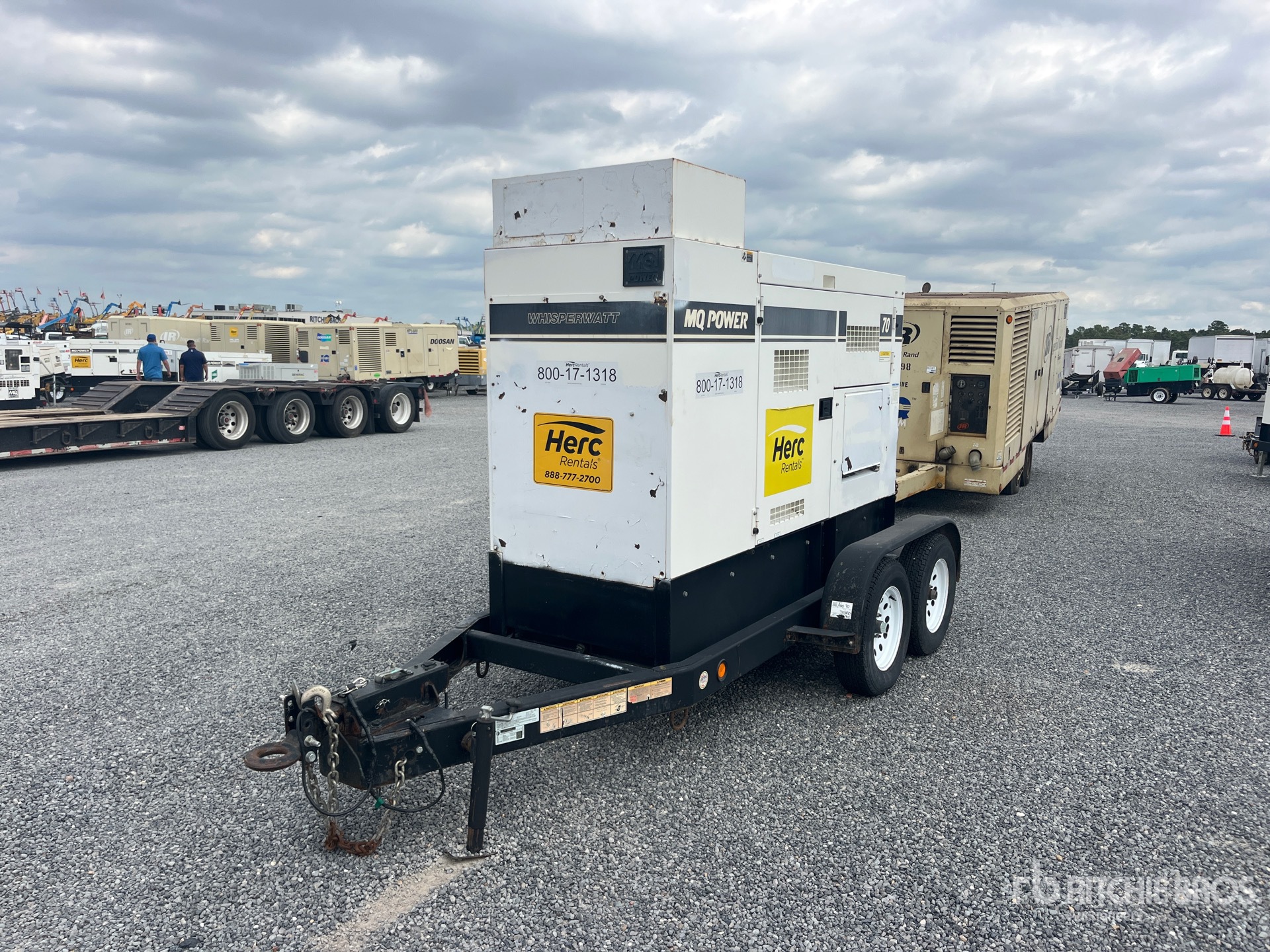 General Appearance with Bild, Ecke vorne links