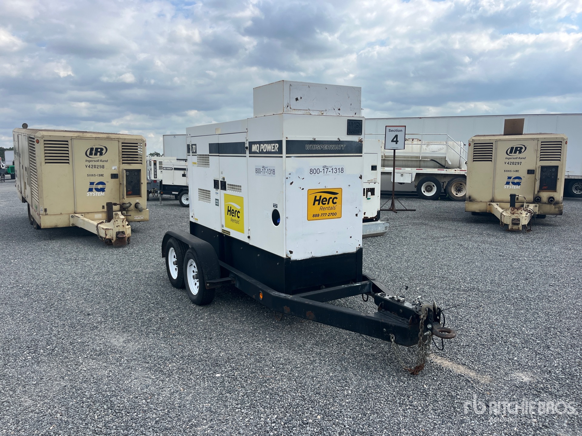 General Appearance with Bild, Ecke vorne rechts