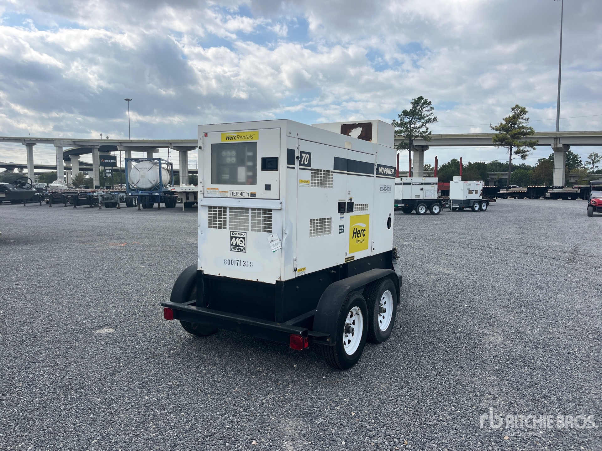 General Appearance with Bild, Ecke hinten rechts