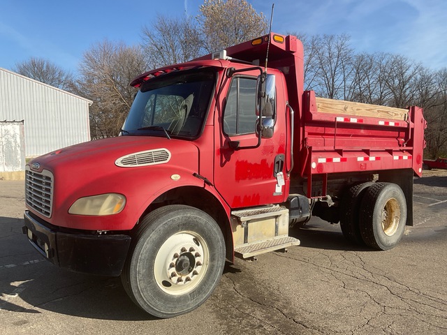 2006 Freightliner M2-106 4x2 S/A Dump Truck