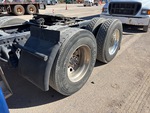 4 Underbody - Truck with 