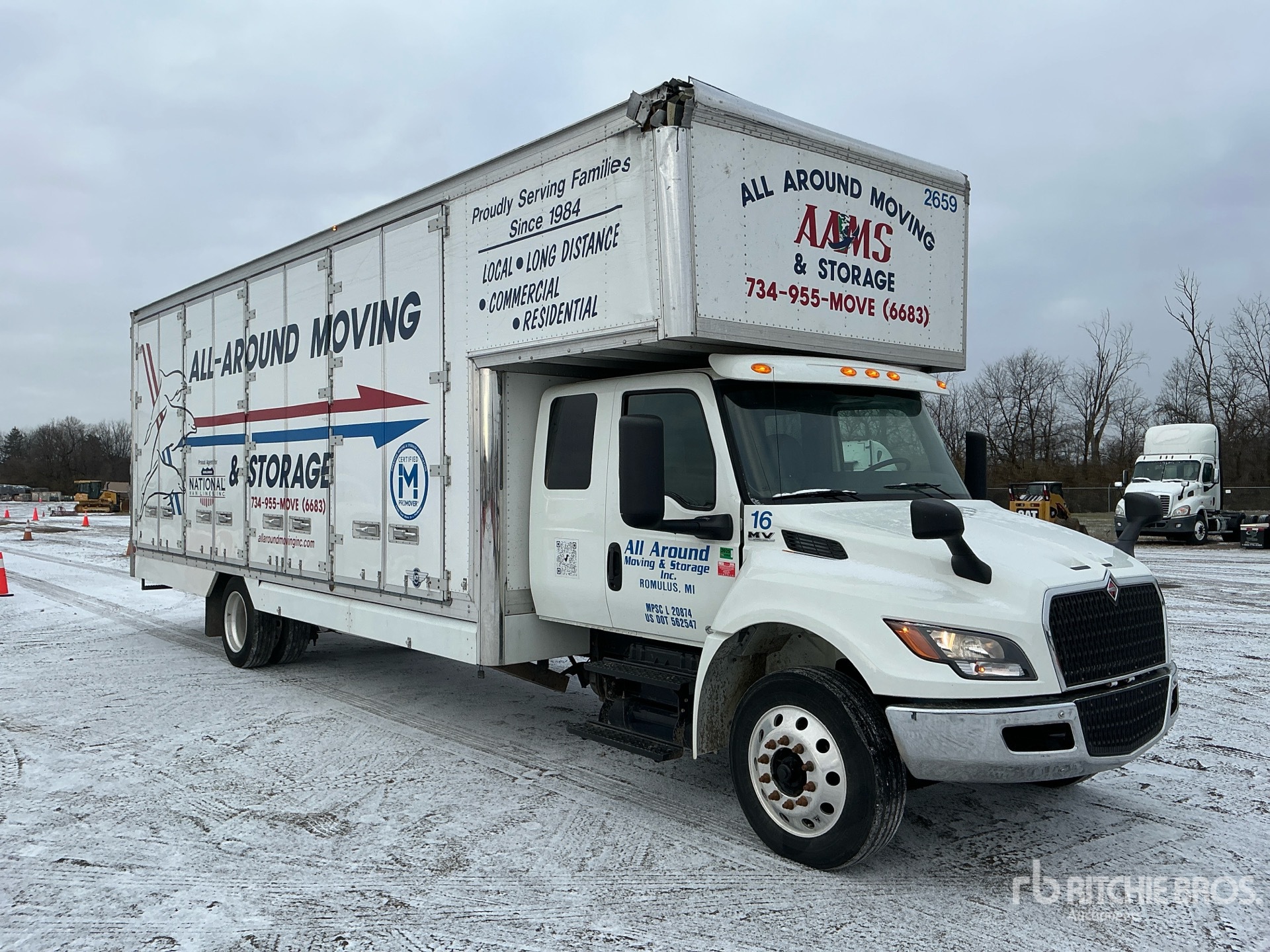 General Appearance with Picture, Right Front Corner