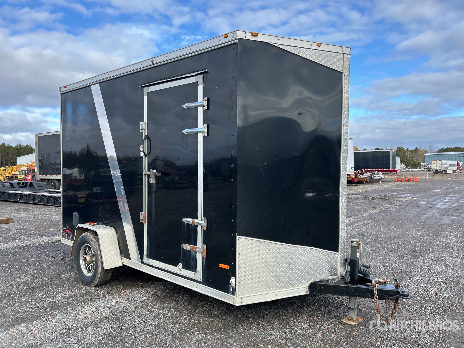 Aspect général with Image, coin avant droit