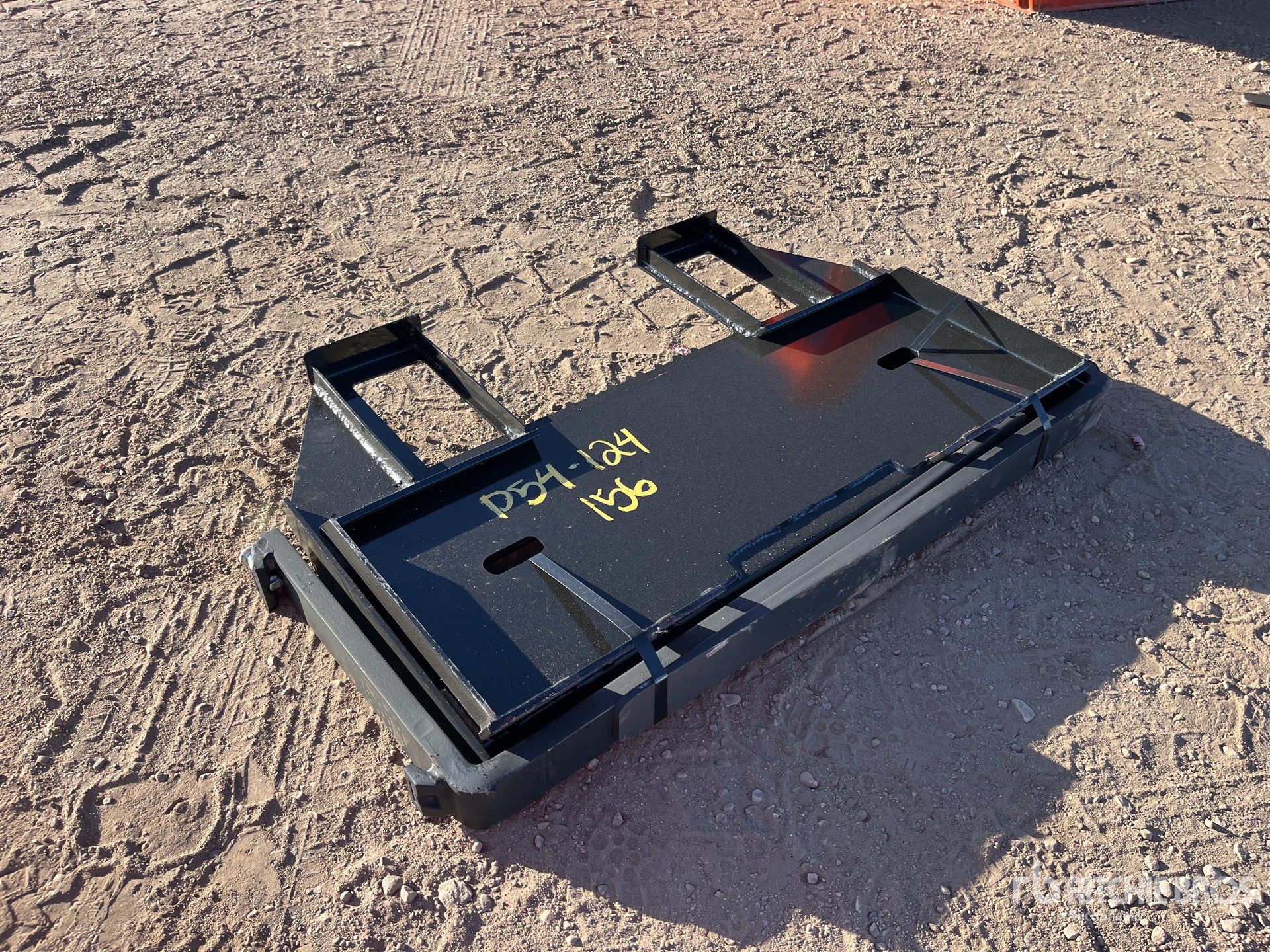 General Appearance with Bild, Ecke vorne rechts