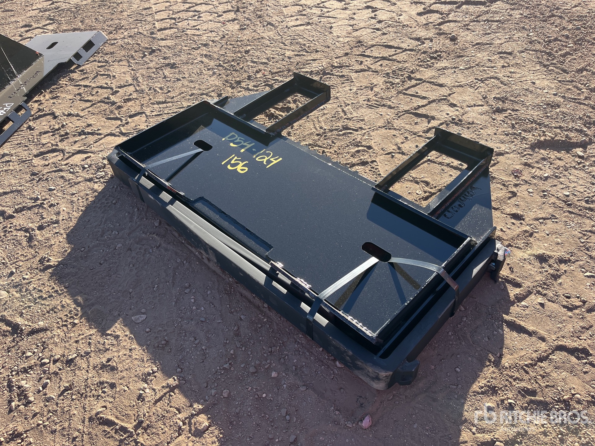 General Appearance with Bild, Ecke vorne links