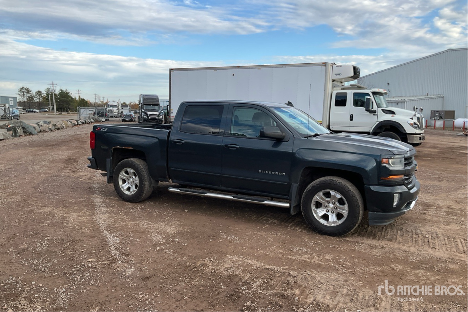 General Appearance with Picture, Right Front Corner