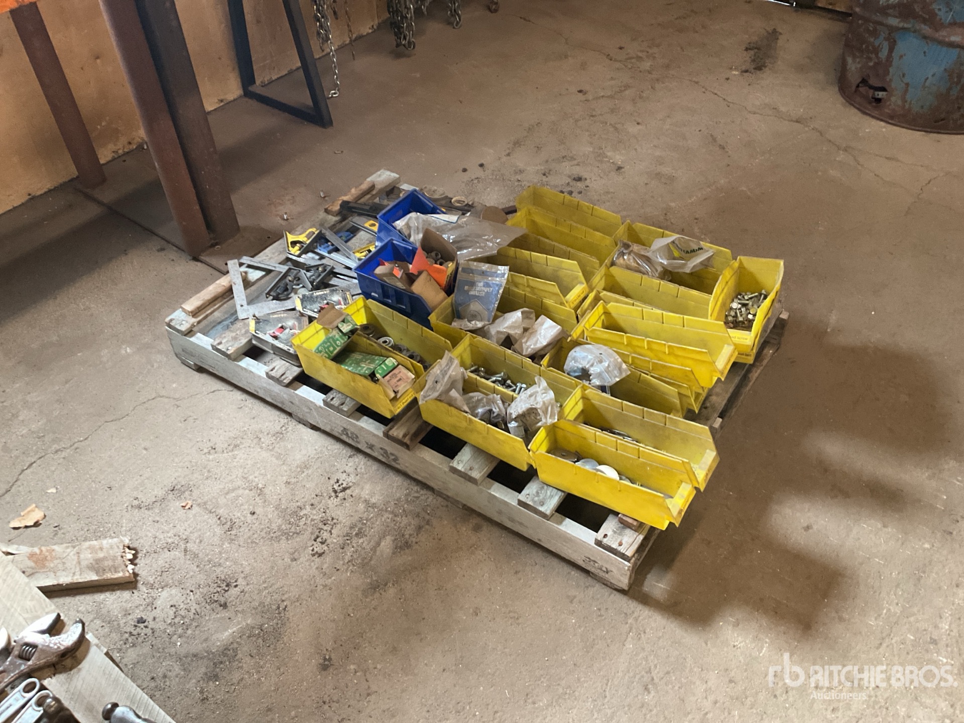 General Appearance with Foto, angolo anteriore destro