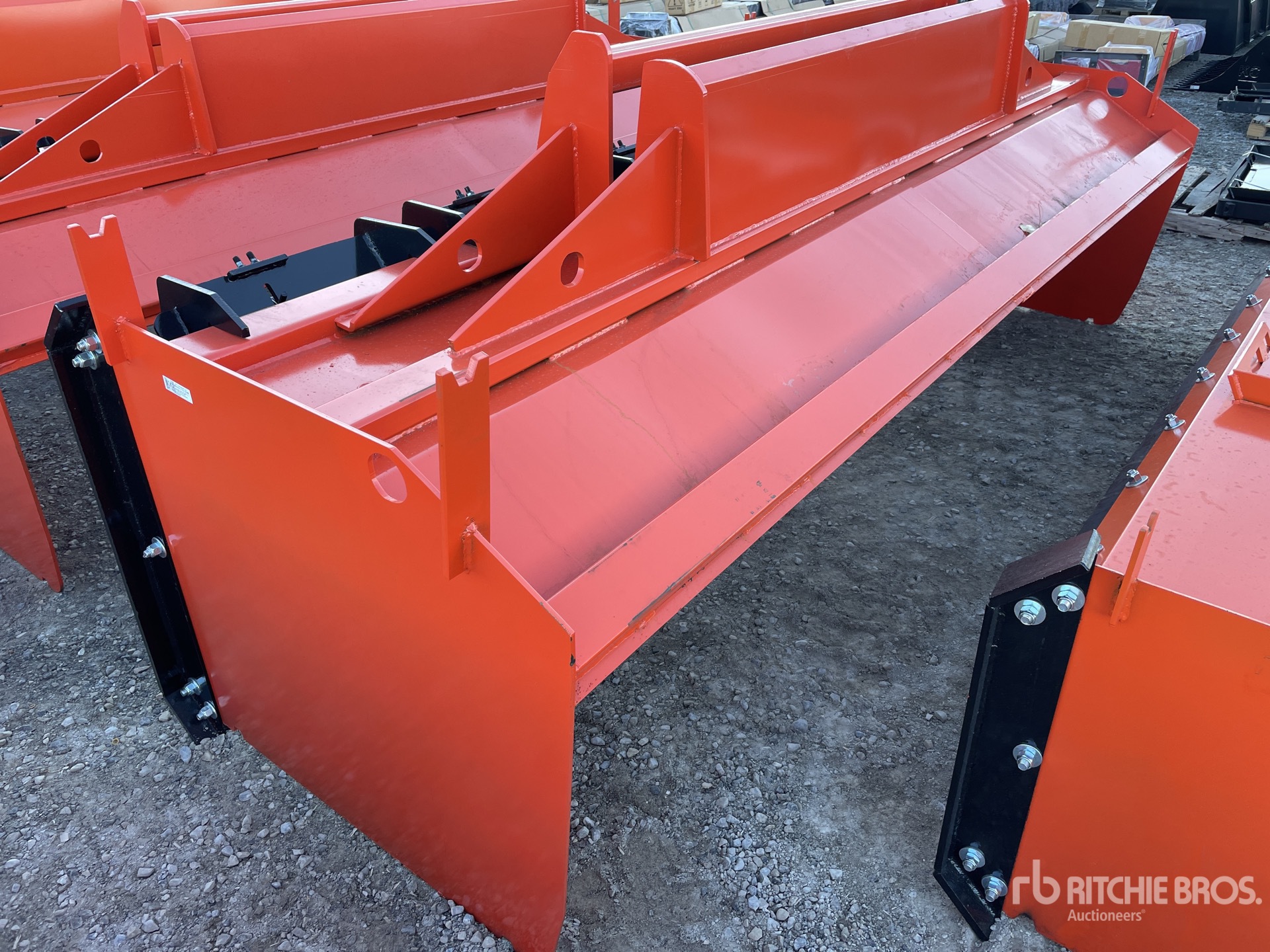 General Appearance with Bild, Ecke hinten links