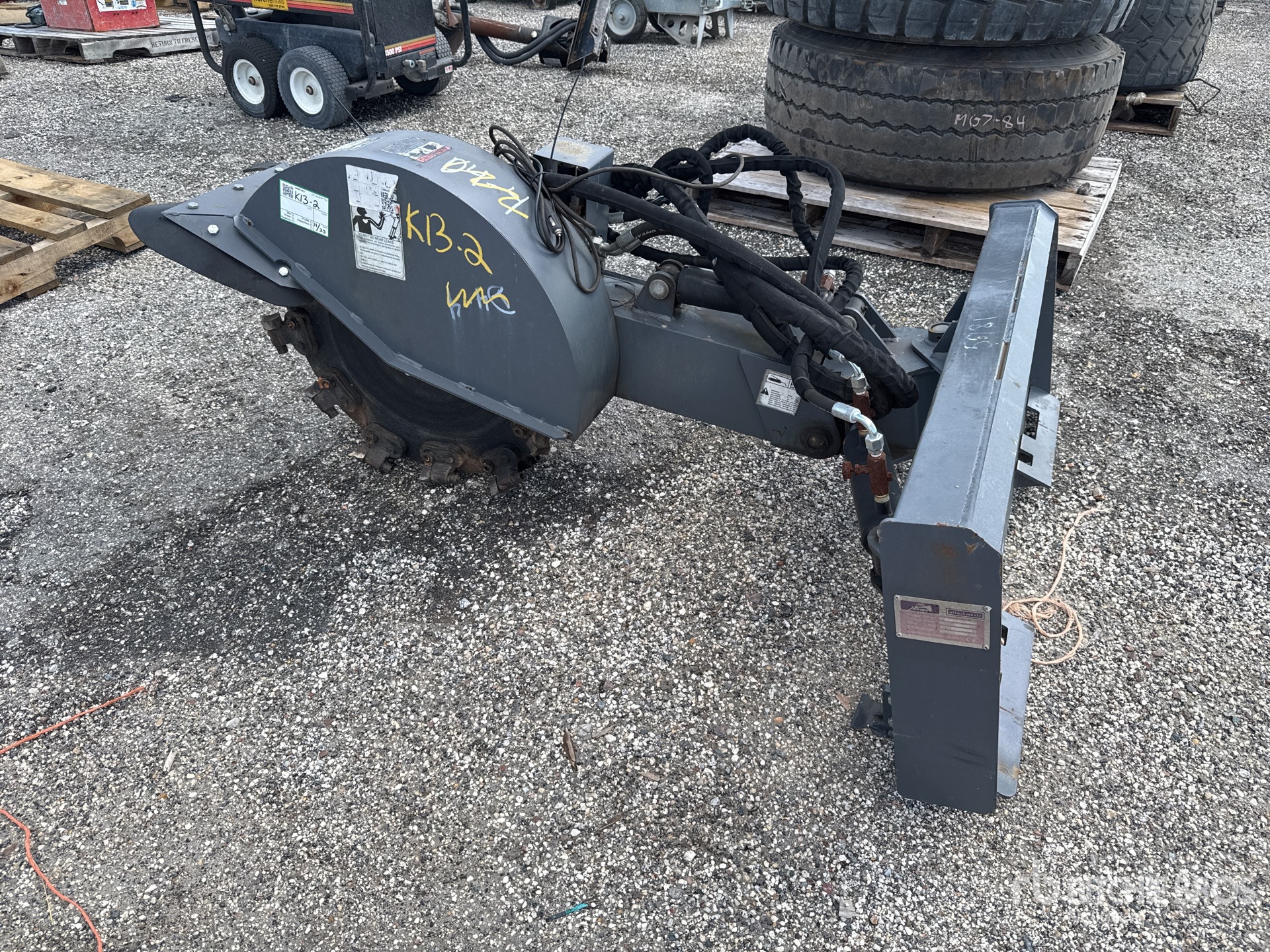 General Appearance with Picture, Left Rear Corner