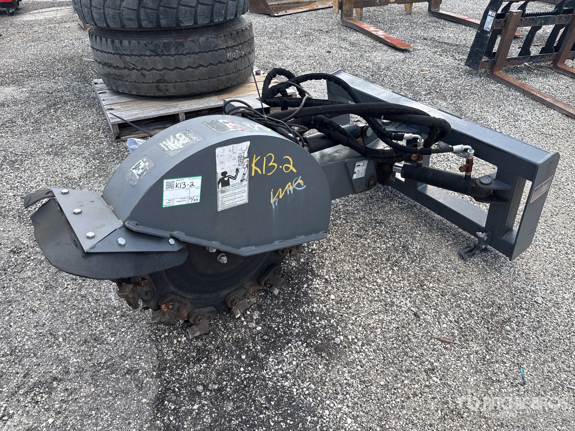 General Appearance with Picture, Left Front Corner