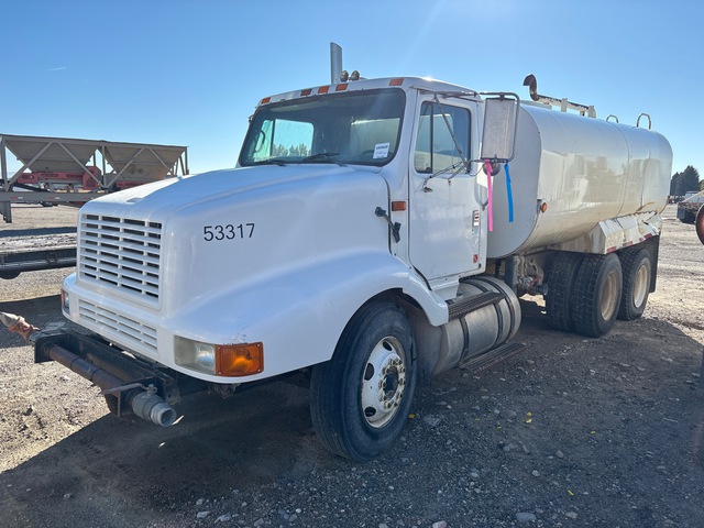 1995 International 8200 6x4 Water Truck (Inoperable)