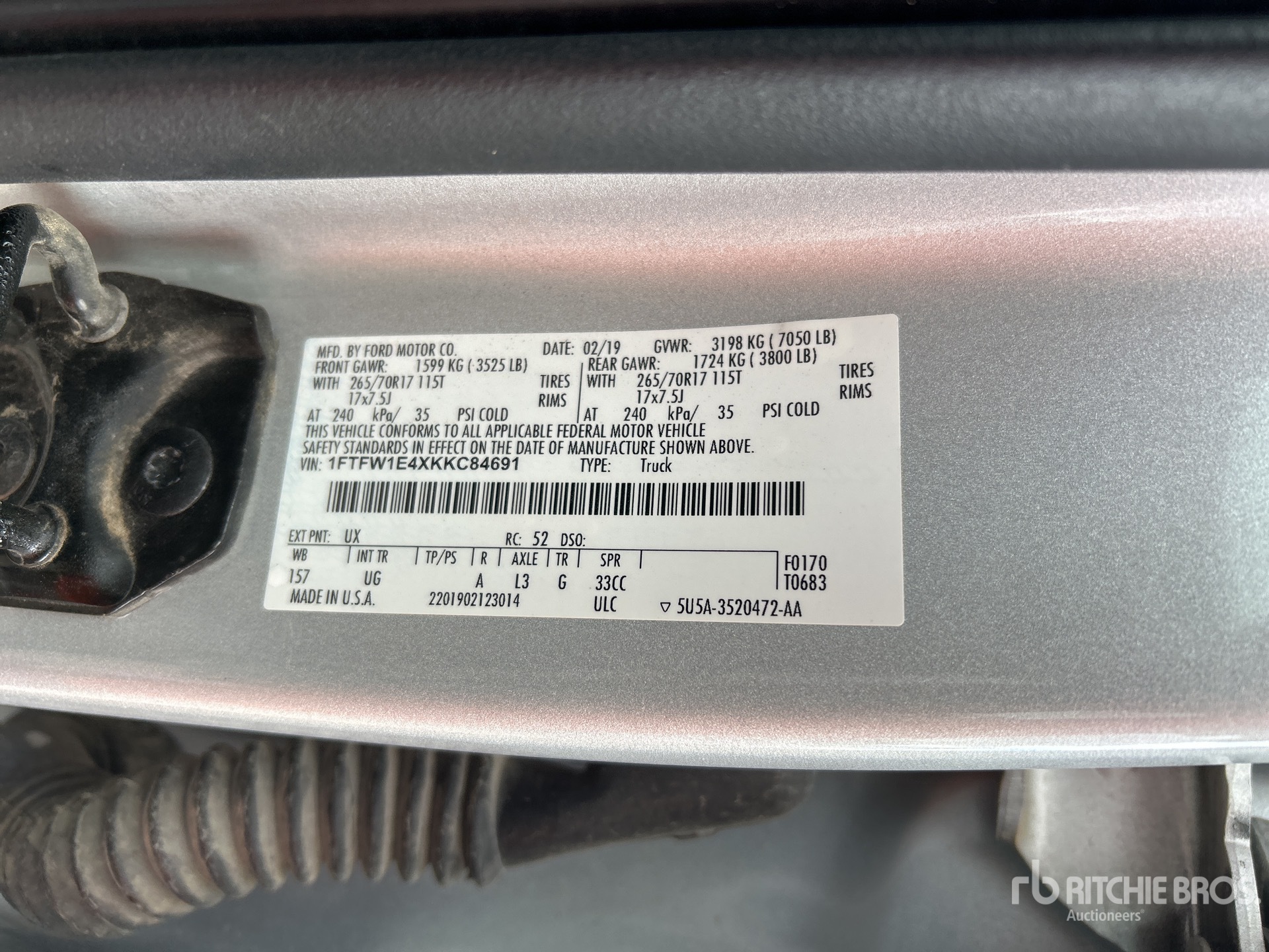 General Appearance with Serial Number / VIN