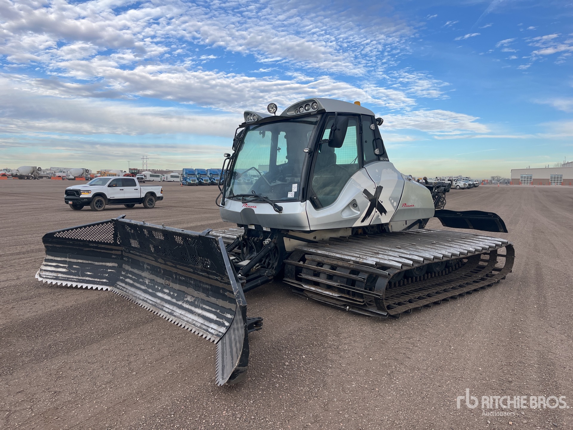 General Appearance with Featured Photo