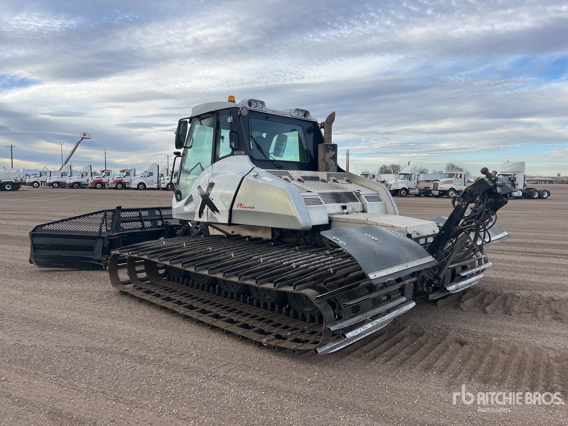 General Appearance with Bild, Ecke hinten links