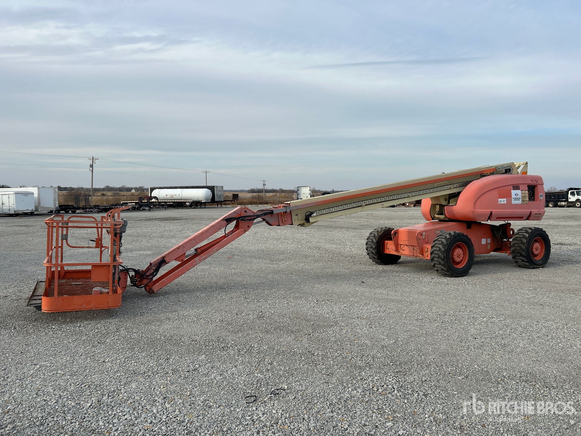 General Appearance with Picture, Left Front Corner