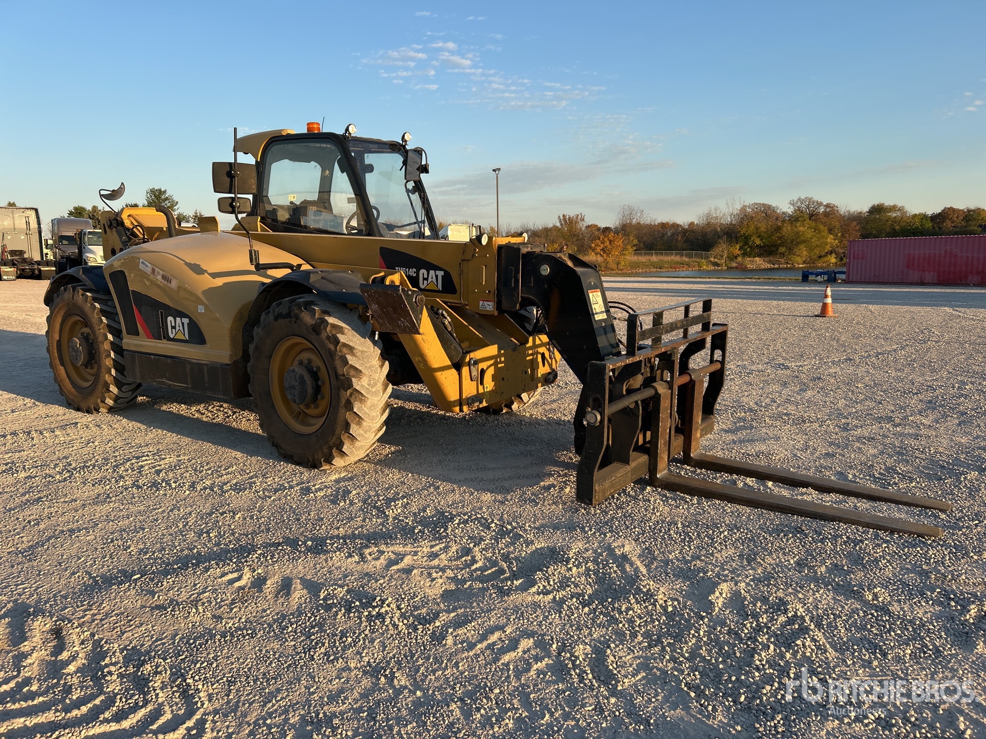 General Appearance with Imagen: esquina delantera derecha