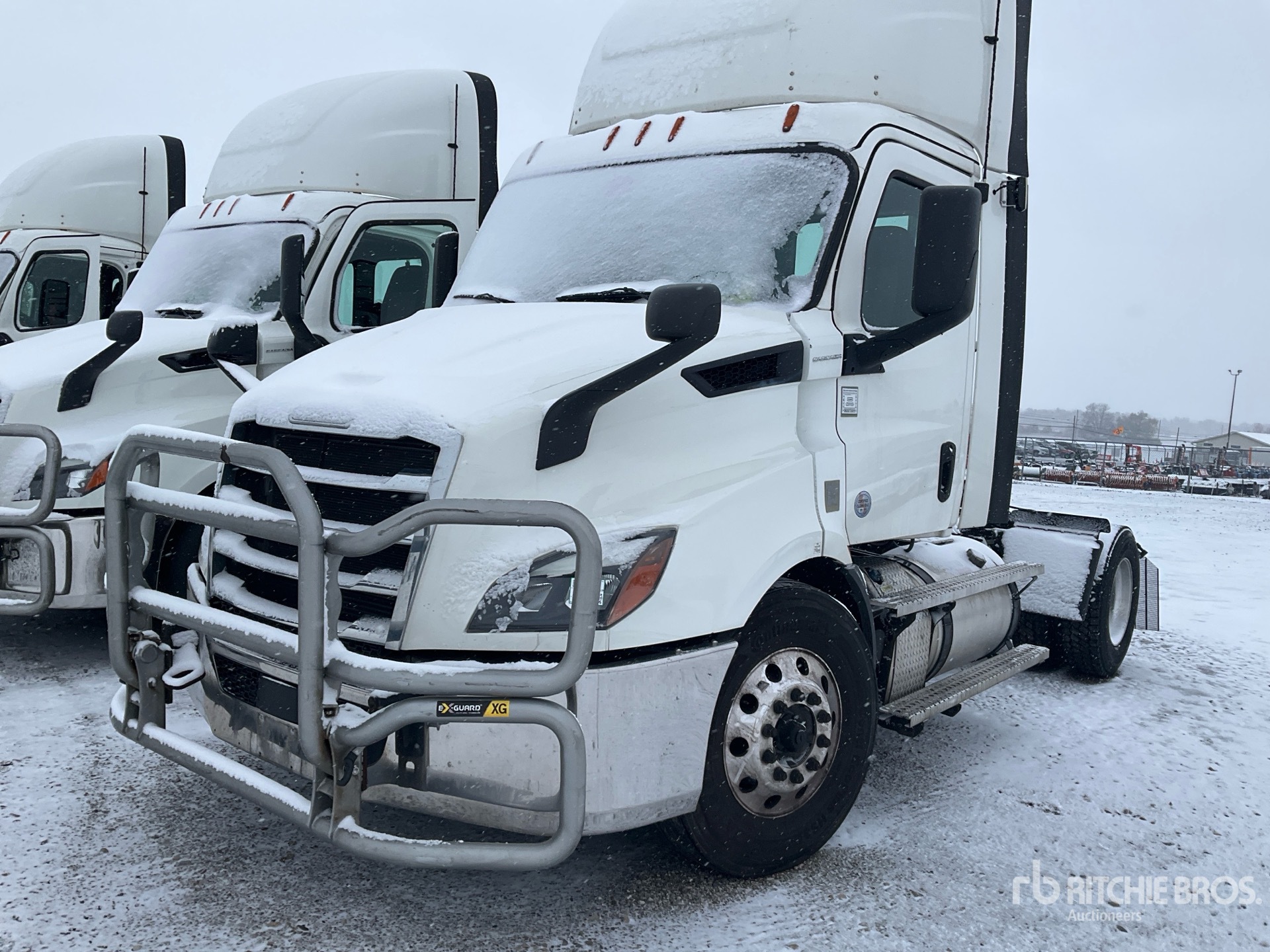 General Appearance with Featured Photo