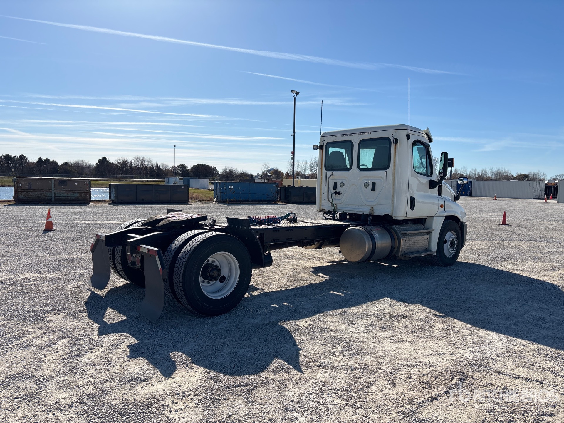 General Appearance with Image, coin arrière droit