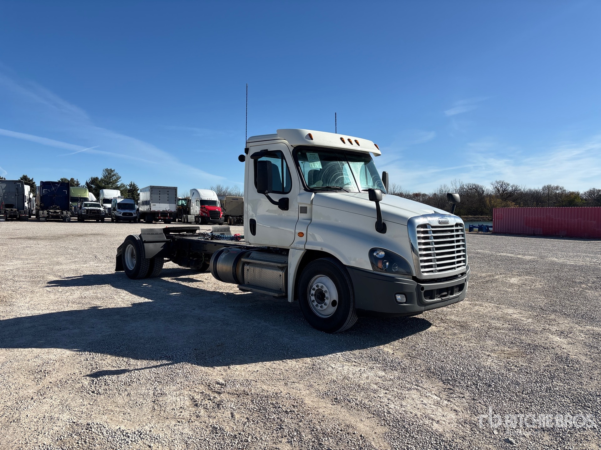 General Appearance with Image, coin avant droit