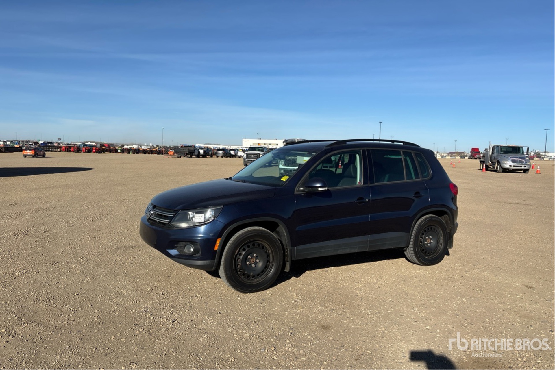 General Appearance with Picture, Left Front Corner