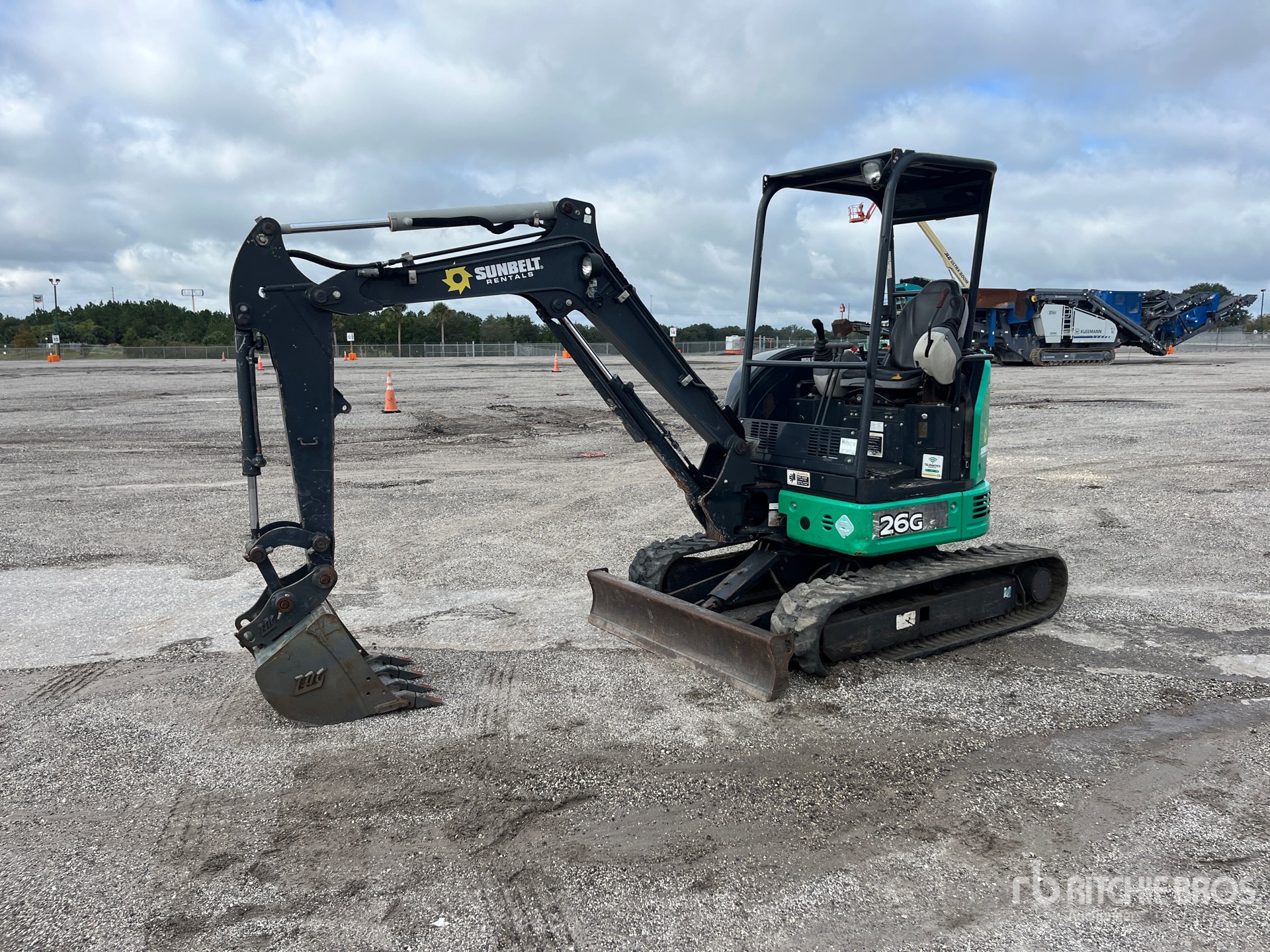 General Appearance with Spin