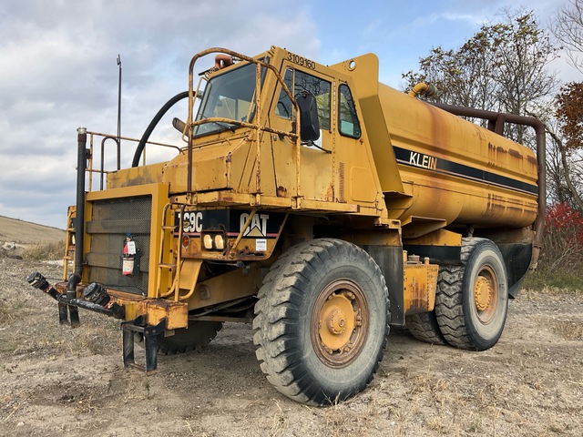 Cat 769C Off-Highway Rigid Water Truck