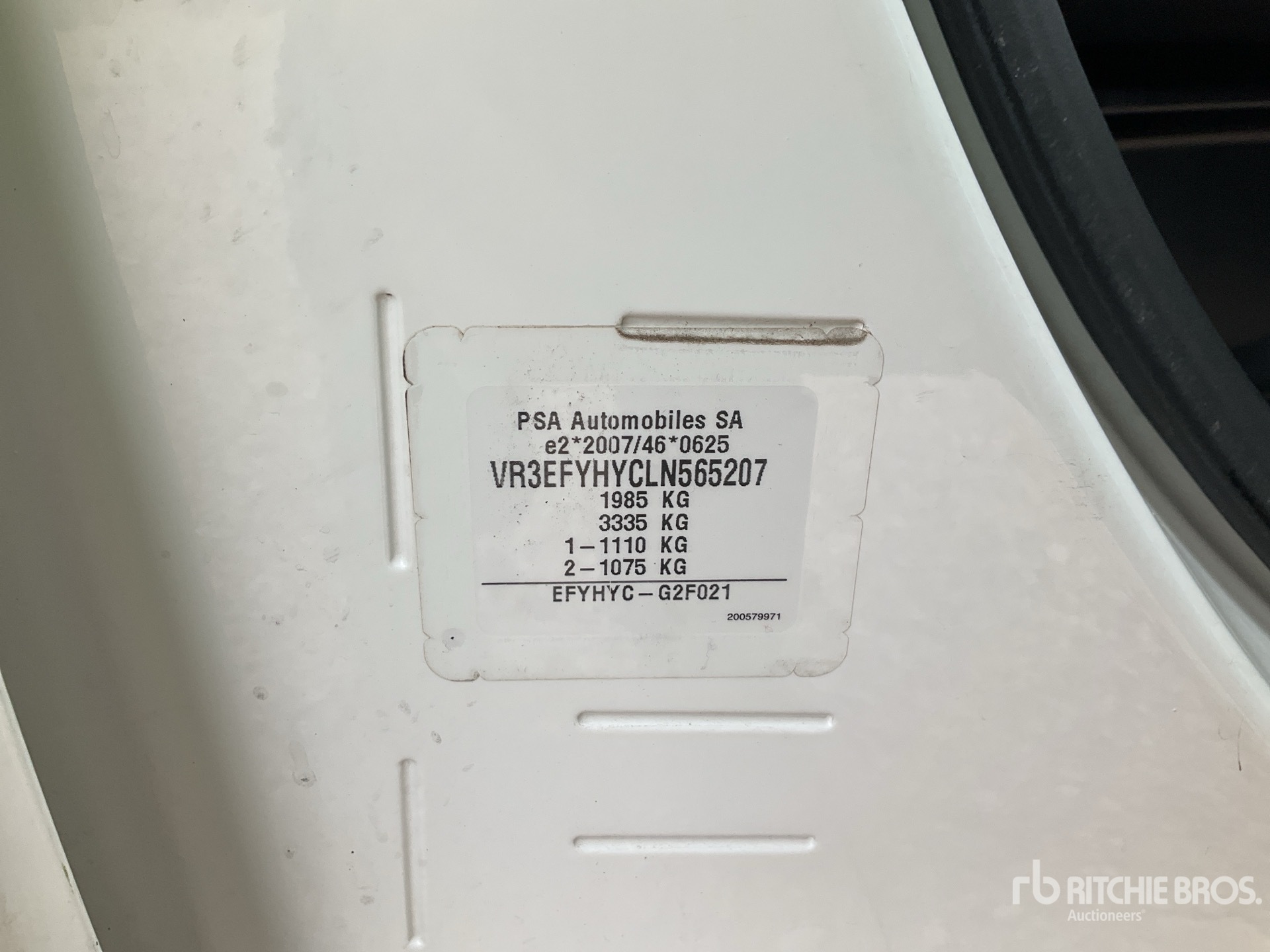 General Appearance with Serial Number / VIN