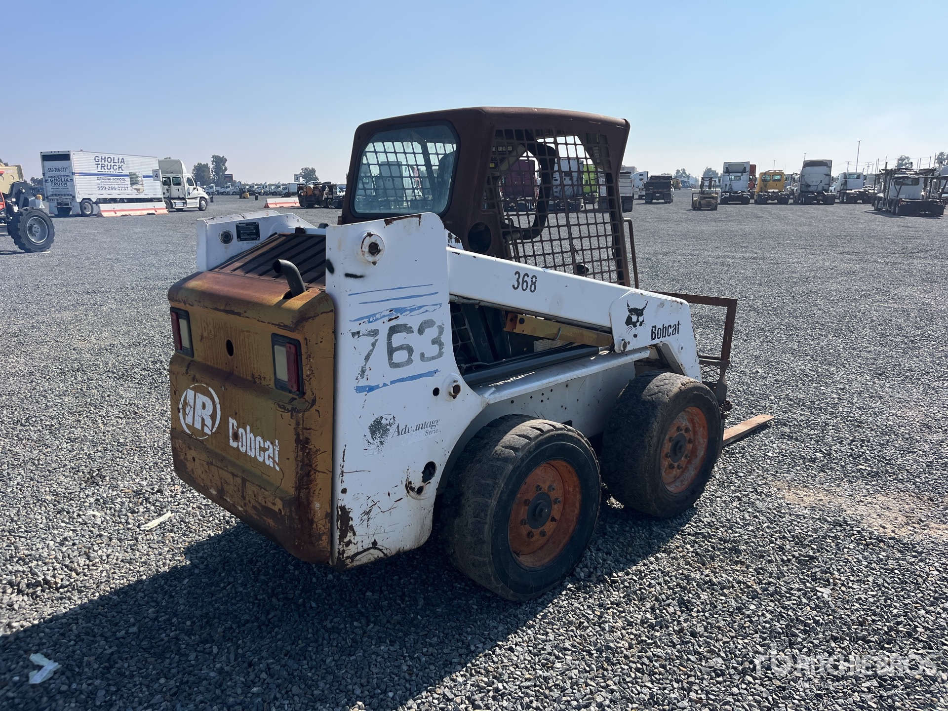 General Appearance with Foto, angolo anteriore sinistro