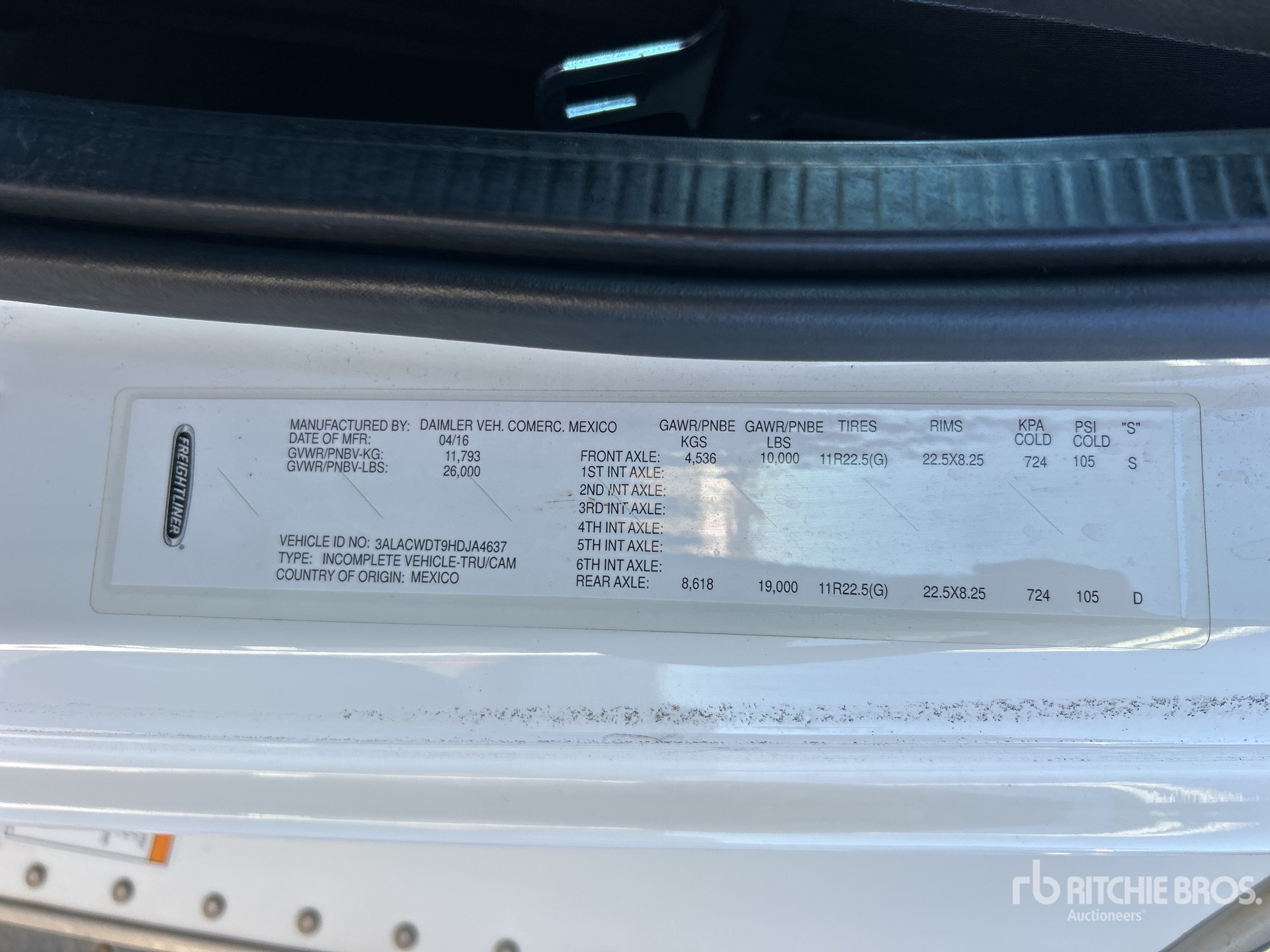 General Appearance with Serial Number / VIN