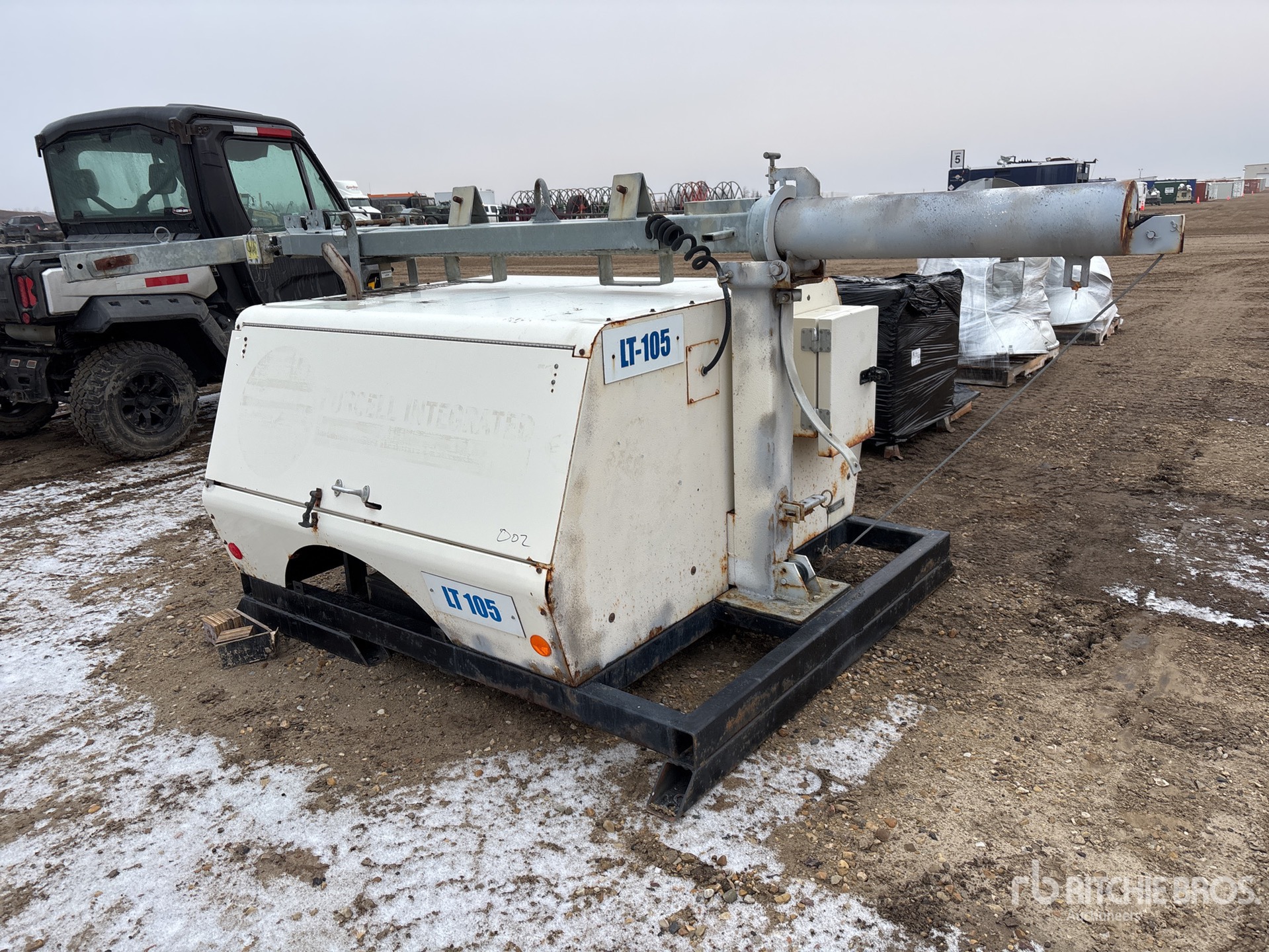 General Appearance with Picture, Right Front Corner