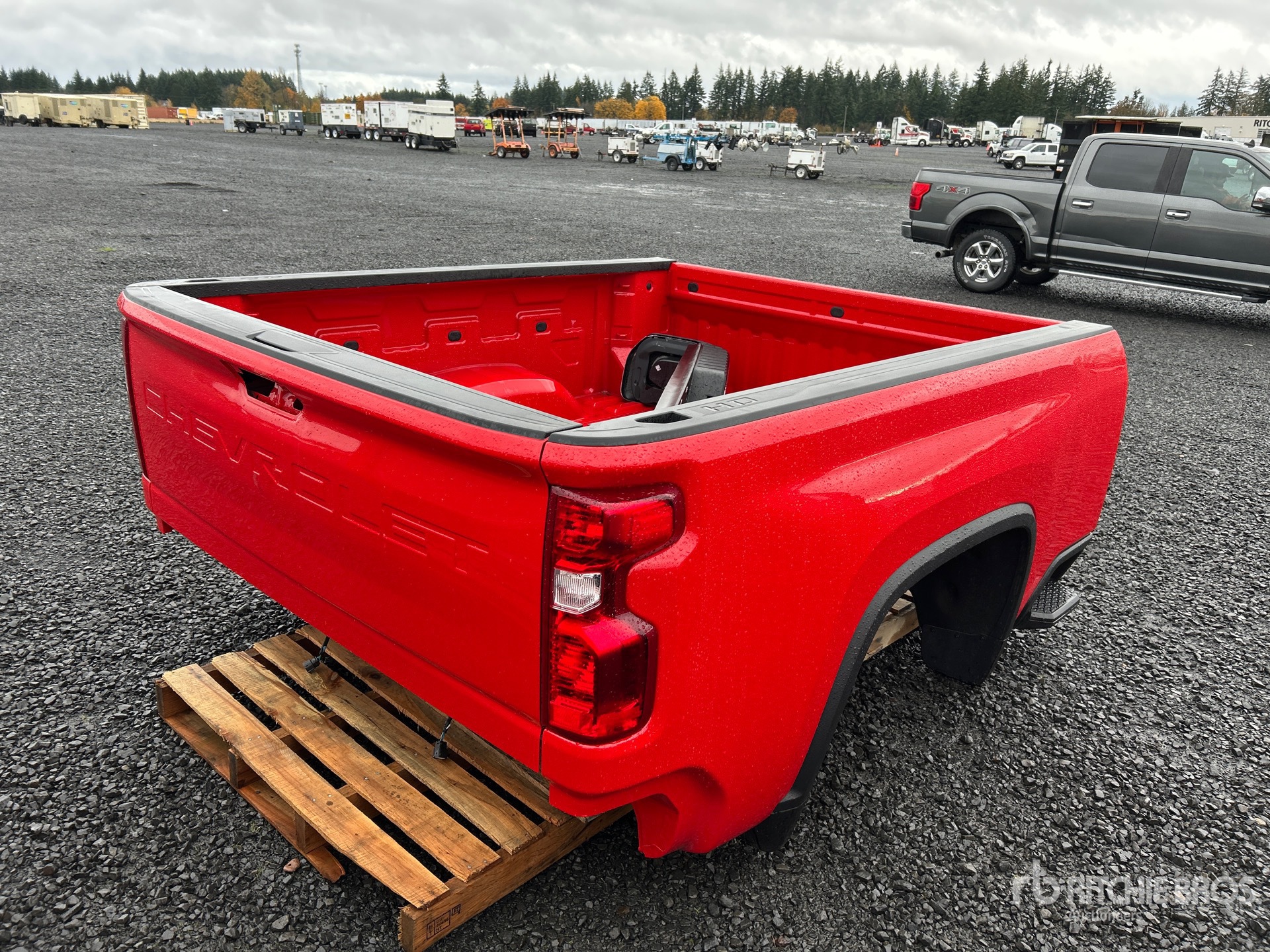 General Appearance with Picture, Right Rear Corner