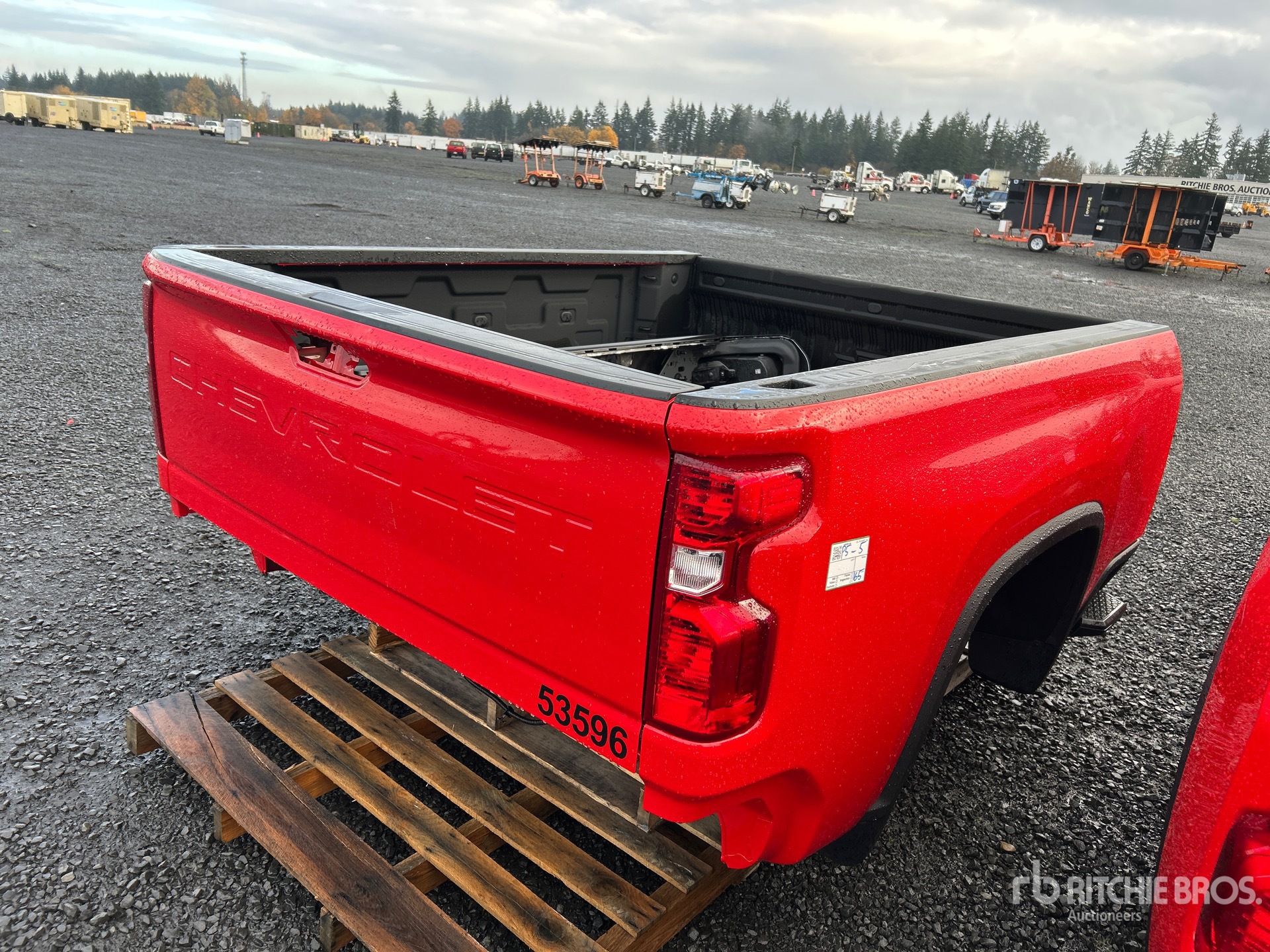 General Appearance with Picture, Right Rear Corner