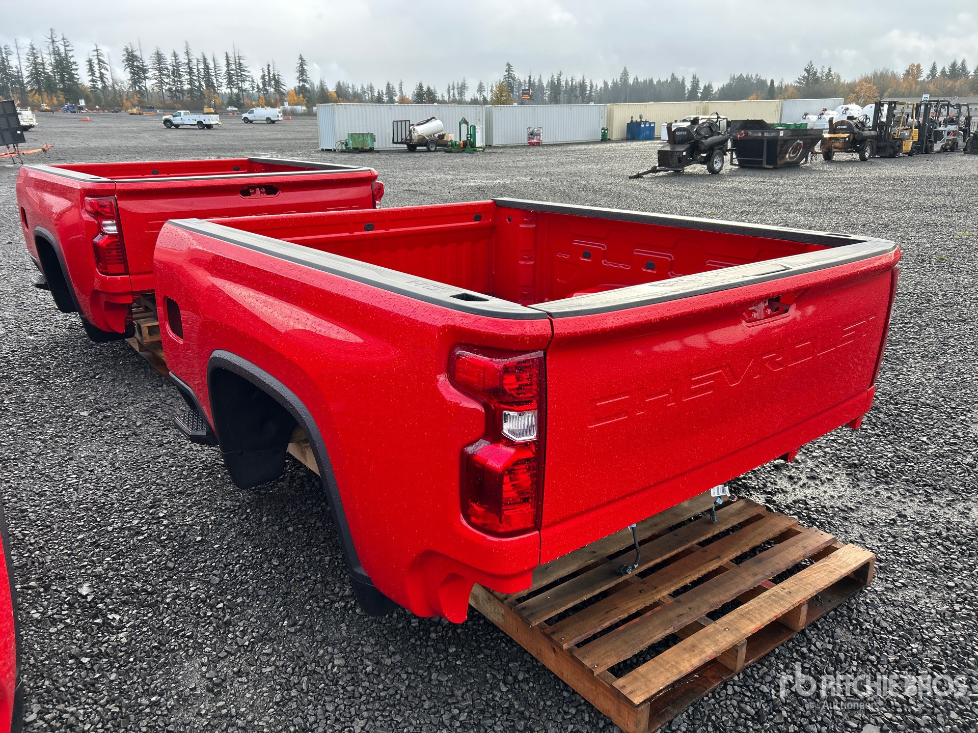 General Appearance with Picture, Right Rear Corner