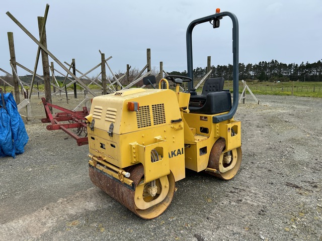 2006 Sakai SW250 Double Drum Roller