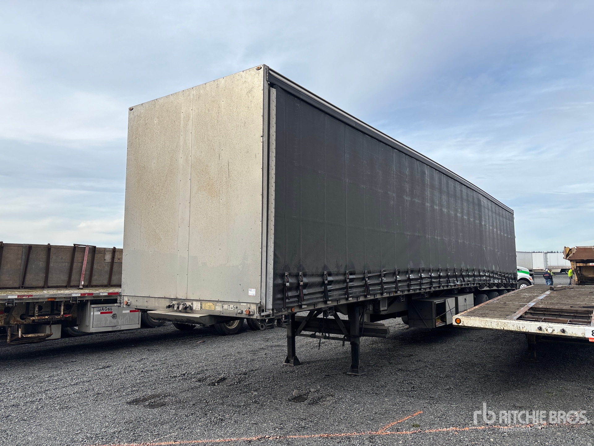 General Appearance with Featured Photo