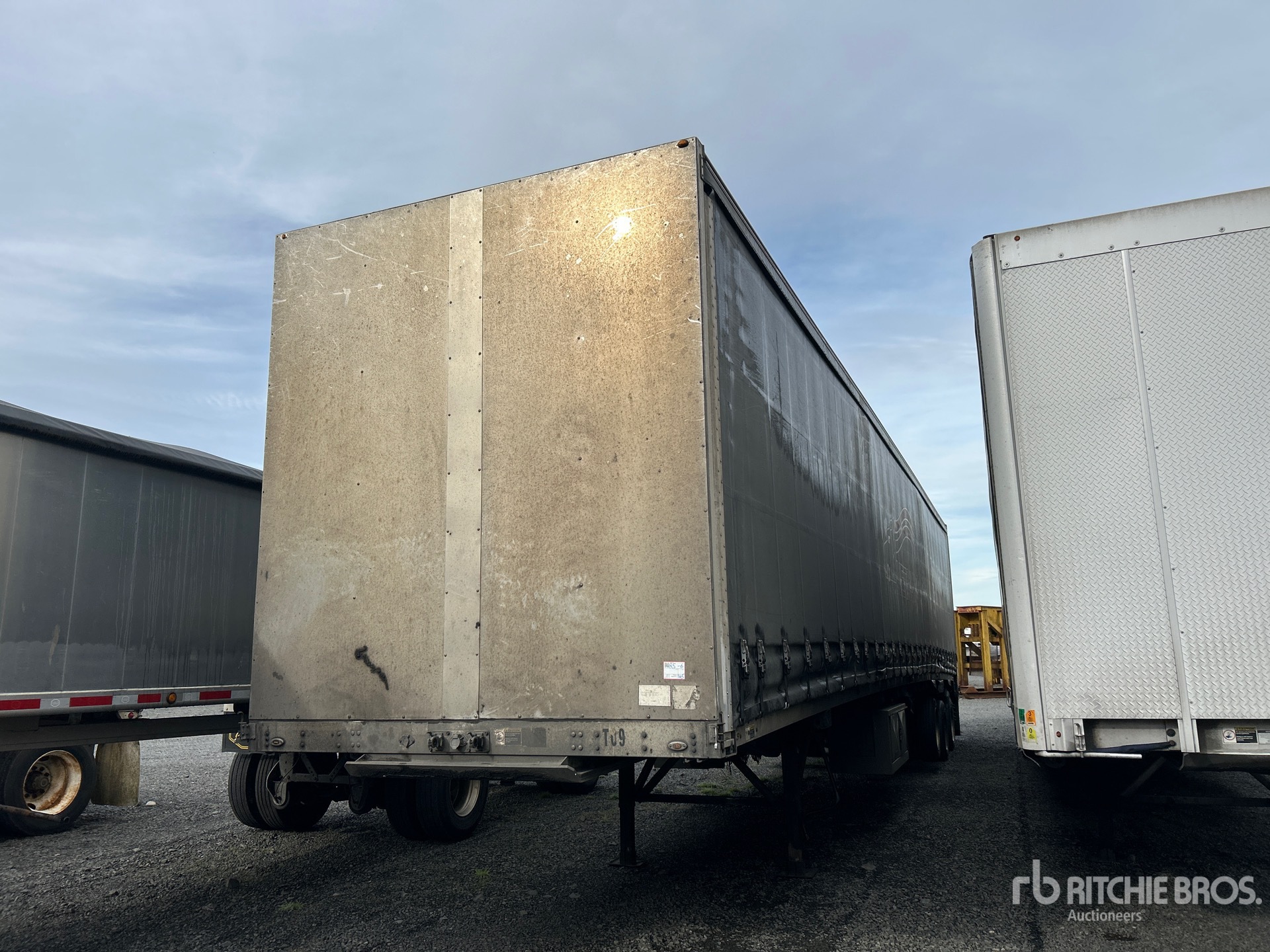 General Appearance with Featured Photo