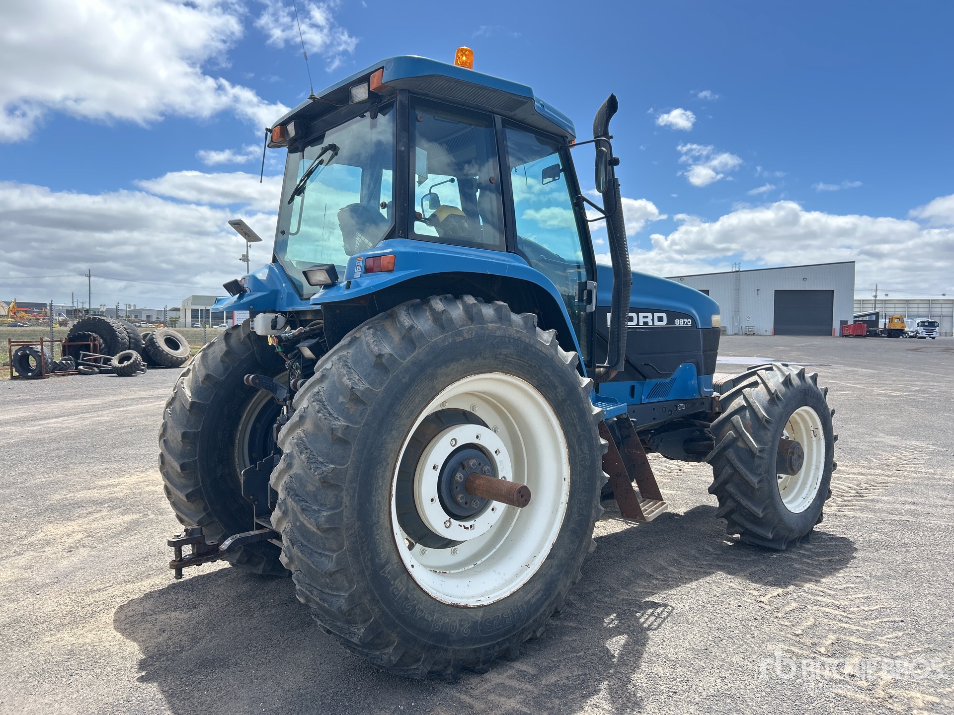 General Appearance with Picture, Right Rear Corner